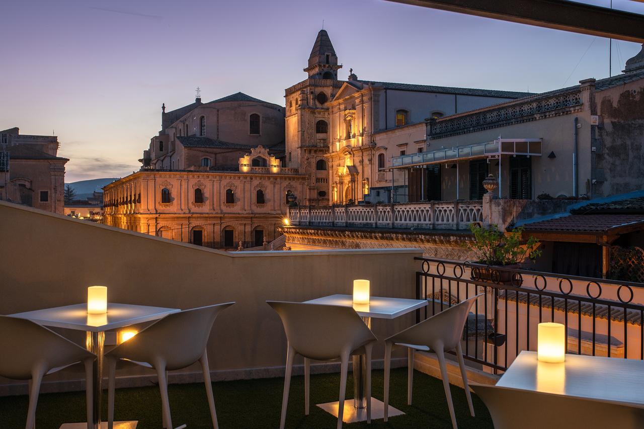 Hotel Porta Reale Noto Kültér fotó